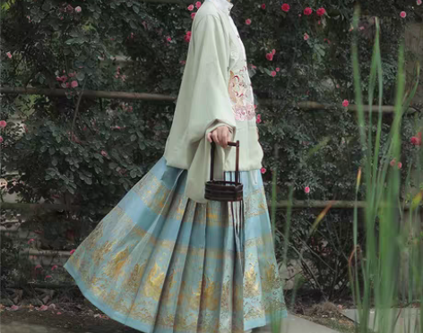 转卖仙楚姬原创汉服女【俏鼠登莲】织金马面裙...