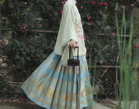 转卖仙楚姬原创汉服女【俏鼠登莲】织金马面裙...