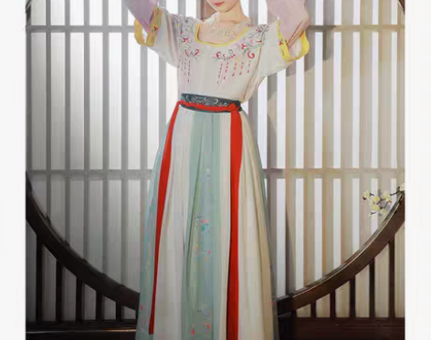 转卖柒邑正品原创汉服女坦领三件套齐腰襦裙中...