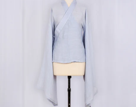 转卖全新！从未穿过！可小刀 s码司南阁白芷...