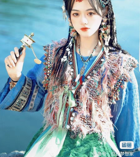 【出租】杨超越同款蓝色异域司南阁原创【梵音...