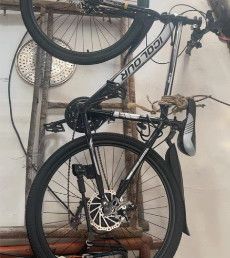 家里没有地方放，便宜处理800元，9.9新...