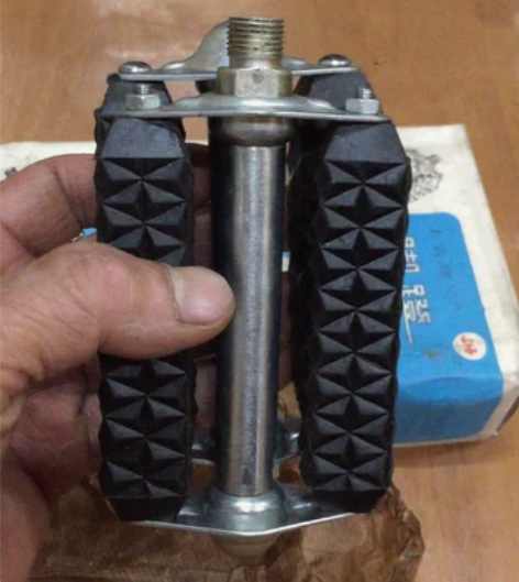 凤凰永久飞鸽自行车高档脚蹬,公制螺纹,库存...