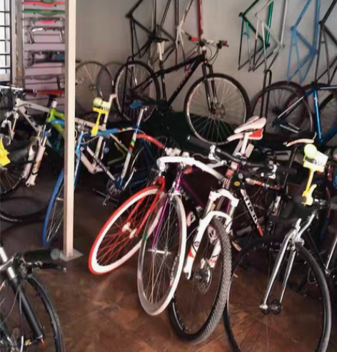 指南针单车工作室 轮组接单 自行车整车出售...