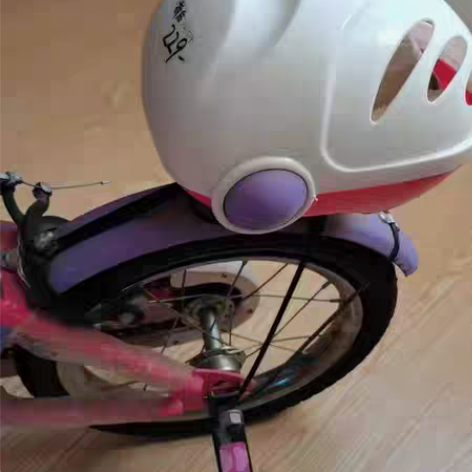 小龙哈彼自行车女孩款14号 80元 店不做...