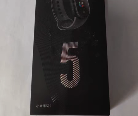 包邮小米手环5 低价处理 ,99新 未戴过...