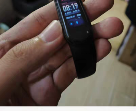 转卖小米手环5NFC版,全屏心率监测运动计...