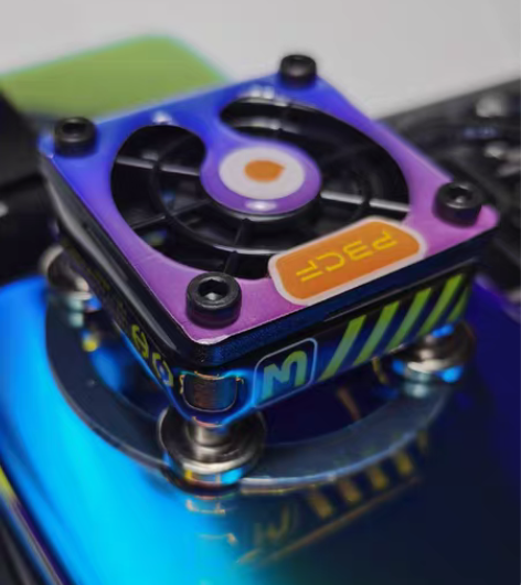 包邮手机散热器，风扇式磁吸手机散热器。手机...