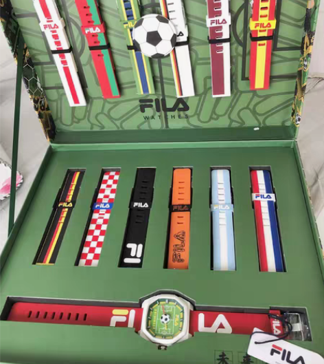 包邮当时世界杯，刚比完就买了， FILA手...