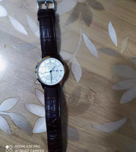 天王男士电子手表，有需要的联系 感兴趣的话...