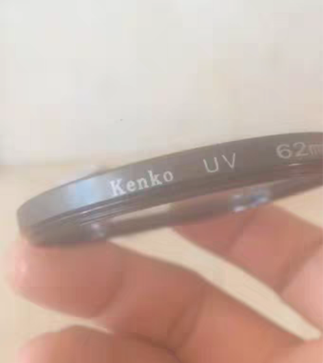 肯高滤镜。相机镜头坏了。剩下这个滤镜用不上...