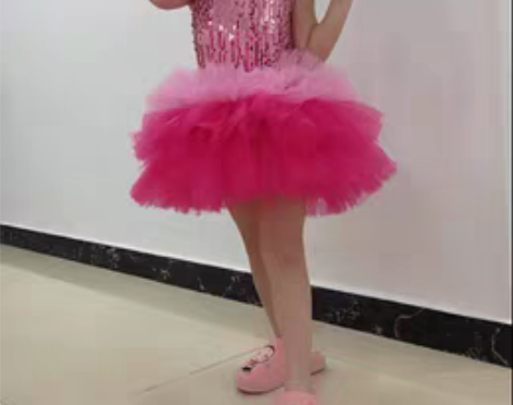 转卖新款幼儿舞蹈渐变蓬蓬裙 超可爱娃娃裙 ...