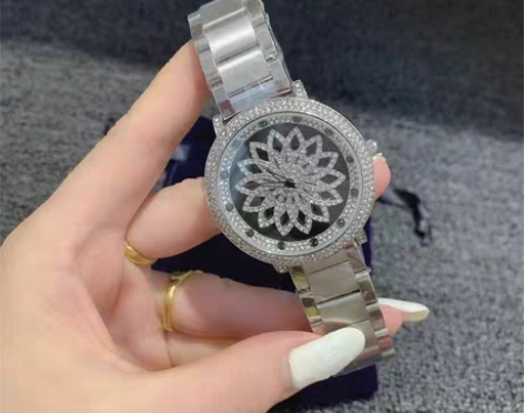 包邮钢带时来运转手表表满钻情侣抖音网红同款...