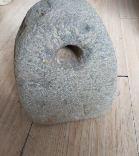 包邮清代老青石石权，规格16*12*22厘...