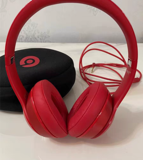 包邮Beats solo2音乐耳机 头戴式...