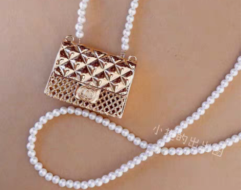 转卖［断舍离抛］小红书超火王一博同款小香风...