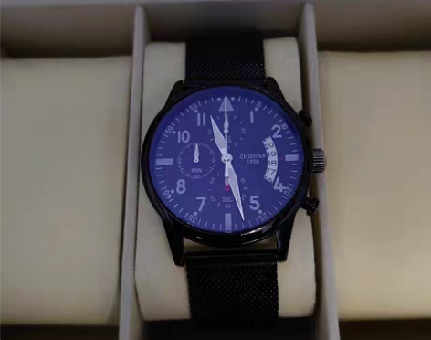 物品:手表 品牌:智典 动力类型:电子 精...