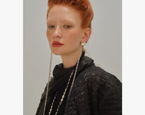 转卖SUPERR 仿钻石耳座超长造型感流苏...