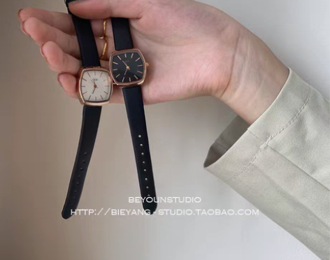 转卖别样韩风简约ins风休闲复古经典百搭皮...