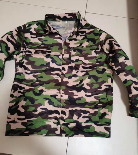 包邮小学生小孩军训服迷彩服一套，150cm...