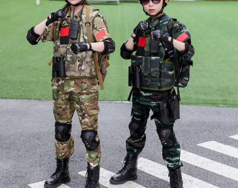 转卖儿童迷彩服男童夏季特种兵套装学生吃鸡装...