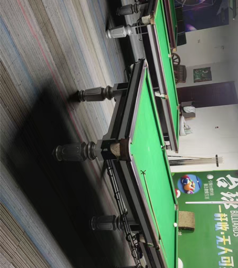 高仿乔氏台球桌两台，九成新，价格面议139...