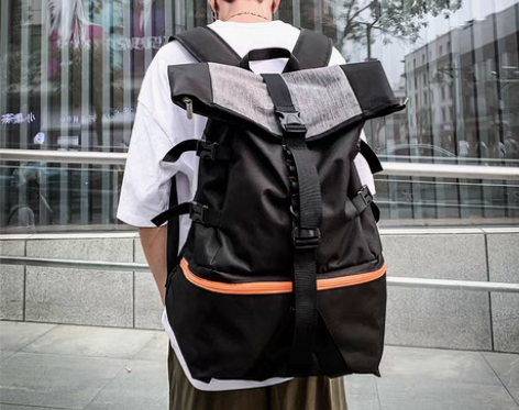 转卖日系潮牌高街风双肩背包男大容量学生书包...