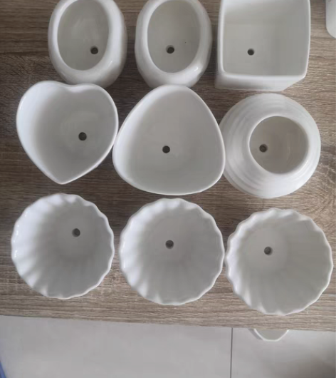 花盆，小花盆，多肉小花盆。闲置，2元一个，...