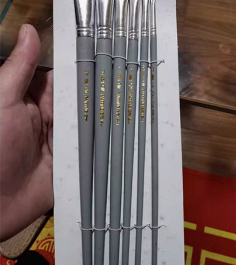 包邮出口款狼毫水彩笔水盆做工。懂的人自然懂...