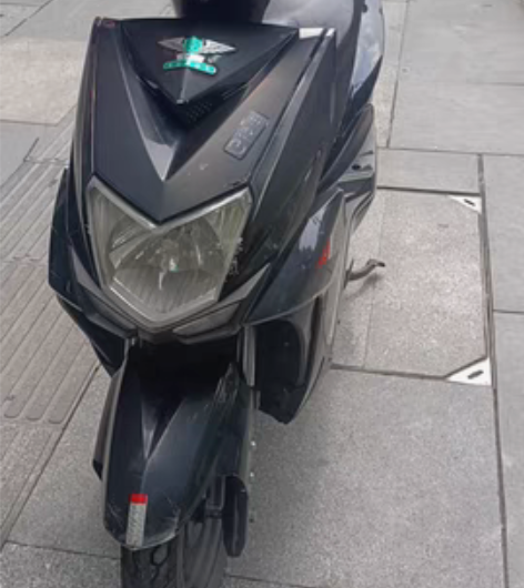 包邮精品二手，无破损，实拍图，看图如看车，...