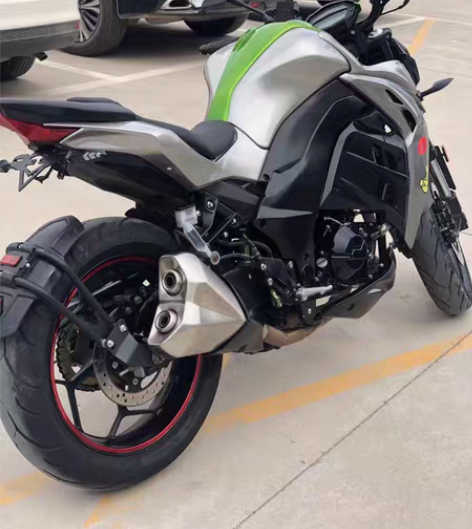 特价8500 ?新到21款大力神双缸电喷4...