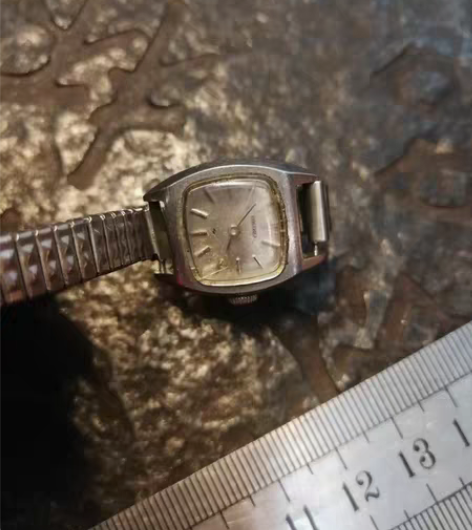 包邮日本精工手表 女款机械表 品相如图实物...