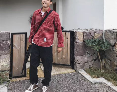 转卖美式休闲宽松格子长袖衬衫男秋季复古文艺...