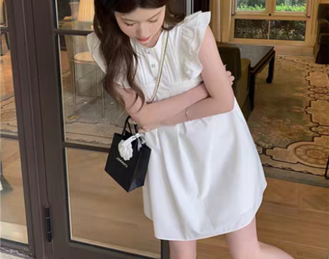 转卖法式初恋小飞袖无袖连衣裙高级感气质小个...
