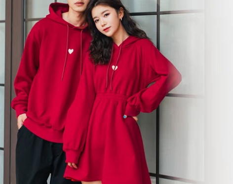 转卖情侣装秋装新款网红秋季卫衣一裙一衣连帽...