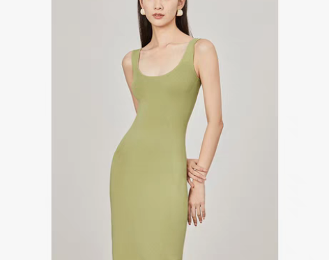 转卖【狂欢价】宽肩带低领紧身背心连衣裙女夏...