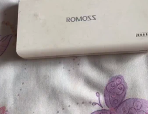 转卖ROMOSS/罗马仕 20000毫安s...
