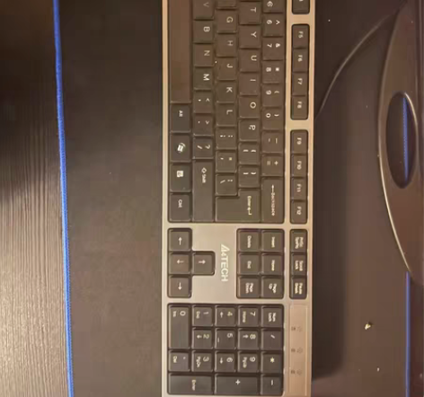 包邮一个双飞燕wk-300，一个戴尔kb1...