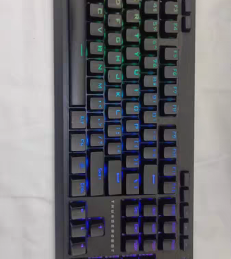 包邮雷神 KL6104C 双模游戏机械键...