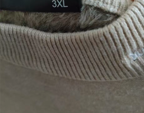 包邮男士加绒加厚内搭毛衣  实体店购入一件...