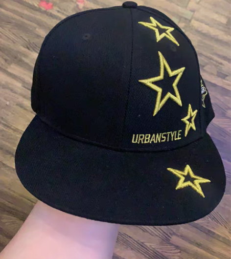 特步全新带吊牌机车帽棒球帽 黑金 专柜正品...