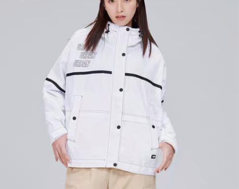 包邮特步连帽运动风衣 只穿过一次无损坏（灯...