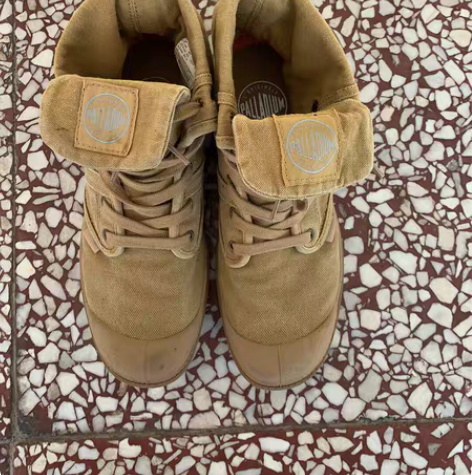 包邮没穿几次40，男鞋 感兴趣的话点“我想...