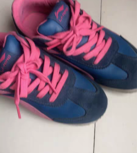 包邮李宁阿甘鞋休闲鞋3k女鞋 颜色分类：浅...