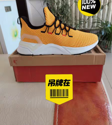 包邮乔丹男运动鞋春秋款时尚舒适休闲鞋。 专...