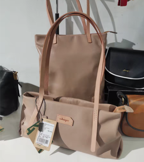 包邮食草堂,全新女士包包,漂亮时尚个性,有...