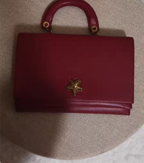 包邮小Ck手提包，可手提带一个单肩的带子，...