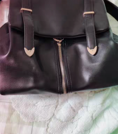 黑色多功能背包，可手拎，可双肩，可单肩，超...