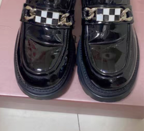 包邮【艾曼达】  原价899的鞋子 在西站...