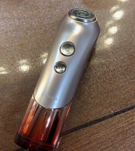 包邮雅萌BLOOM电子美容仪 日本购入，用...